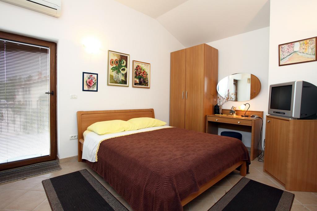 Parenzana Sea View Apartments Sk ปอร์โตรอซ ภายนอก รูปภาพ