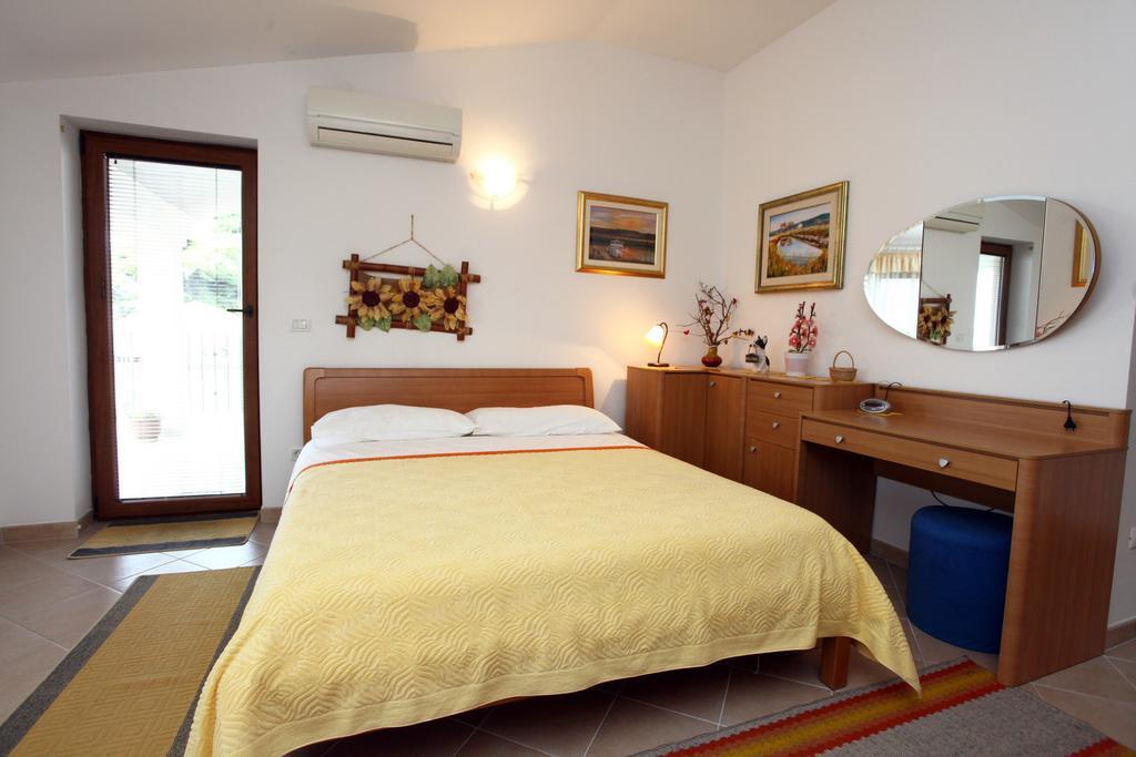 Parenzana Sea View Apartments Sk ปอร์โตรอซ ภายนอก รูปภาพ